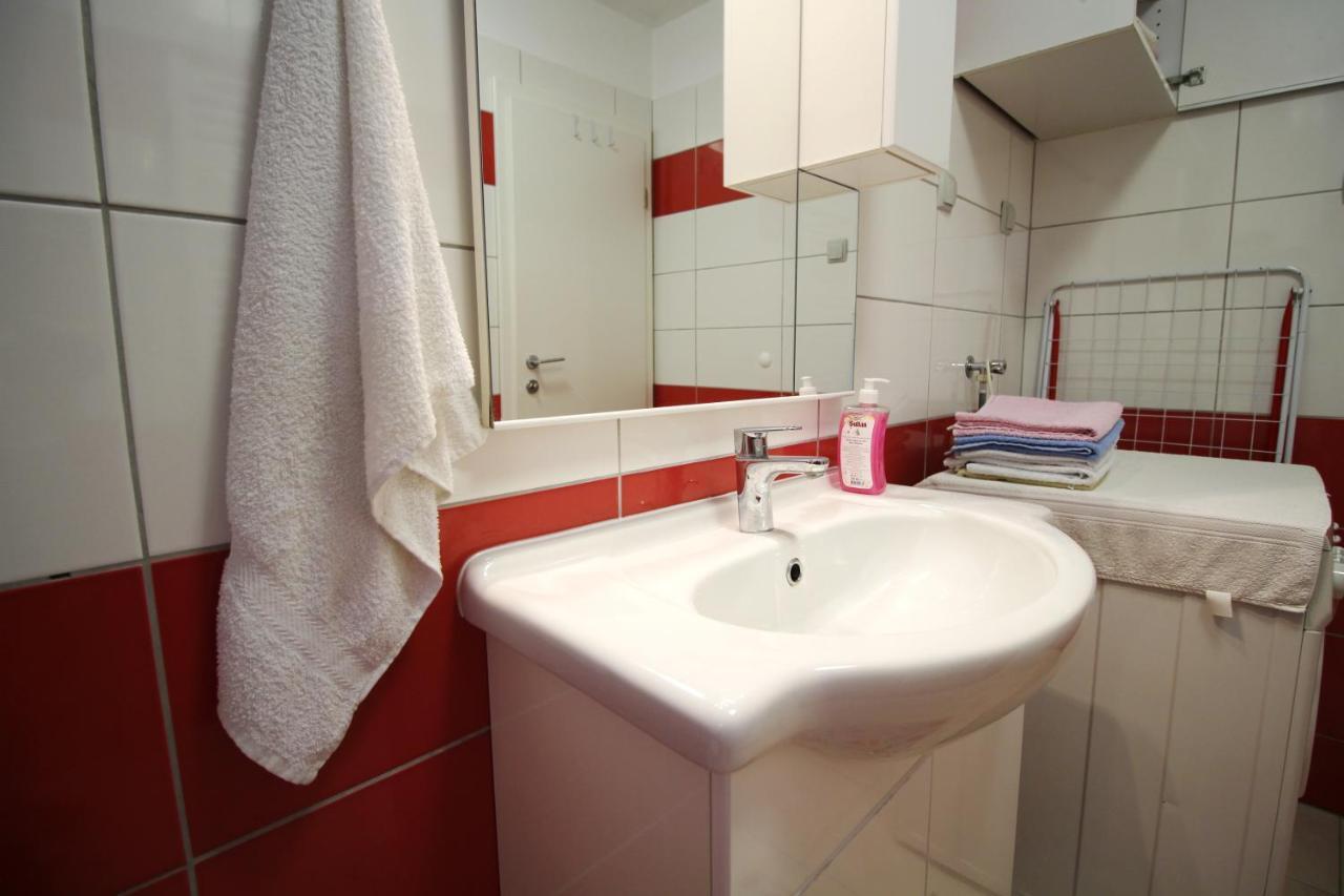 Apartment Duda Petrcane Ngoại thất bức ảnh